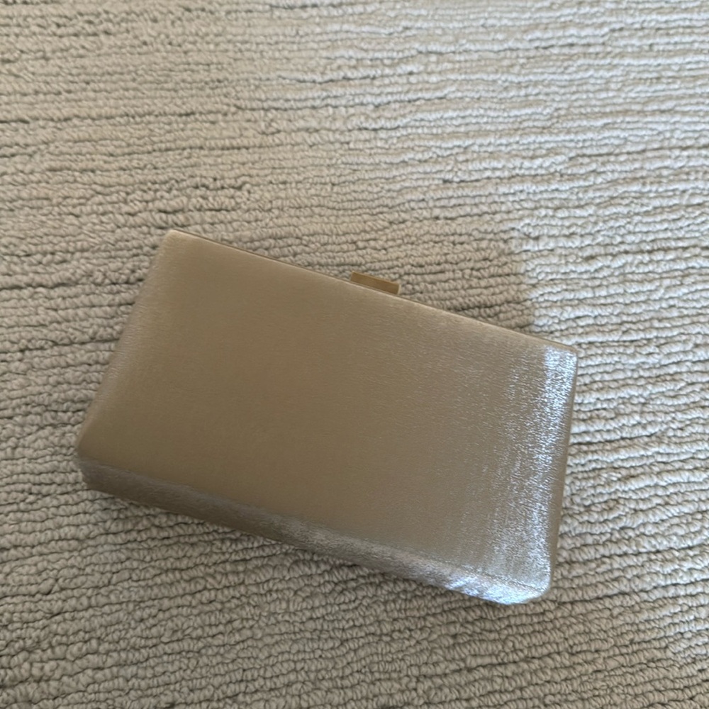 Vintage Nordstrom nude clutch with jeweled clasp